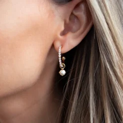 Bella Loop Earrings/Pearl + Crystal
