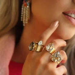 Classic Drop Ring