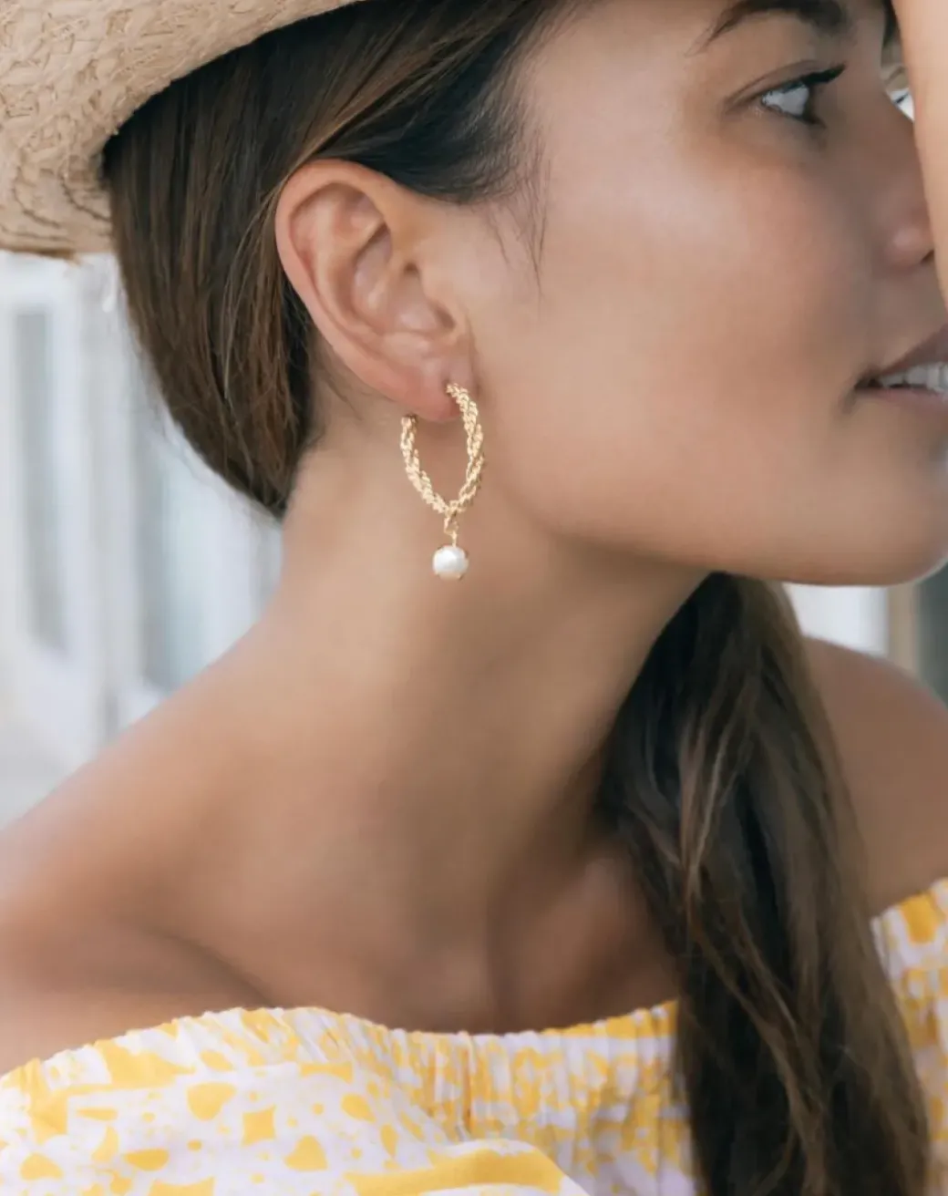 Elena Earrings/Pearl