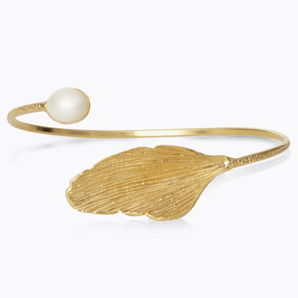 Golden Leaf Bracelet/Pearl