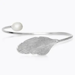 Golden Leaf Bracelet/Pearl