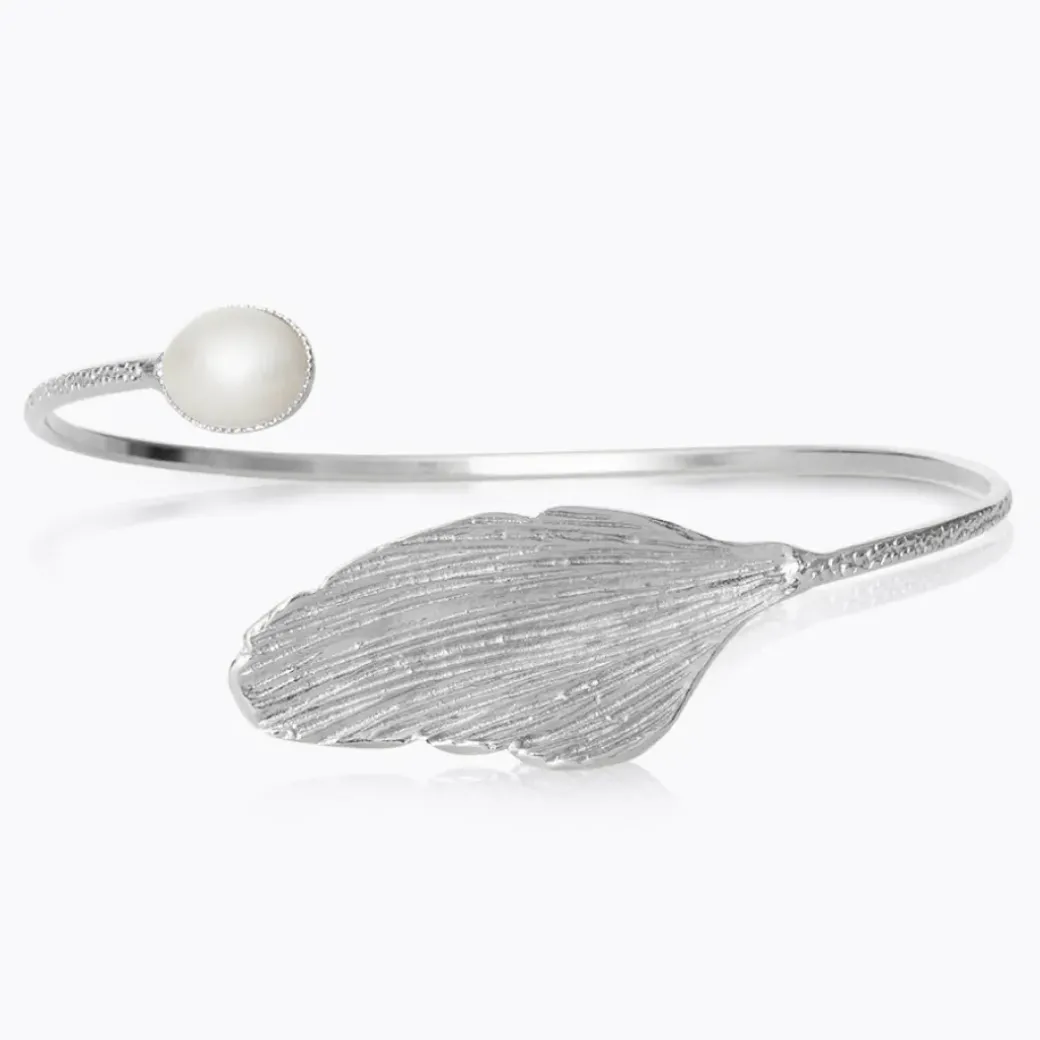 Golden Leaf Bracelet/Pearl