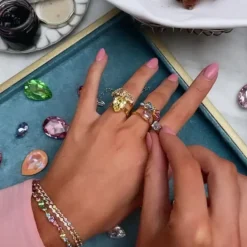 Naya Ring