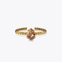 Niki Ring