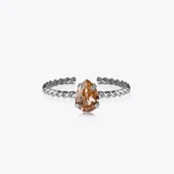 Niki Ring