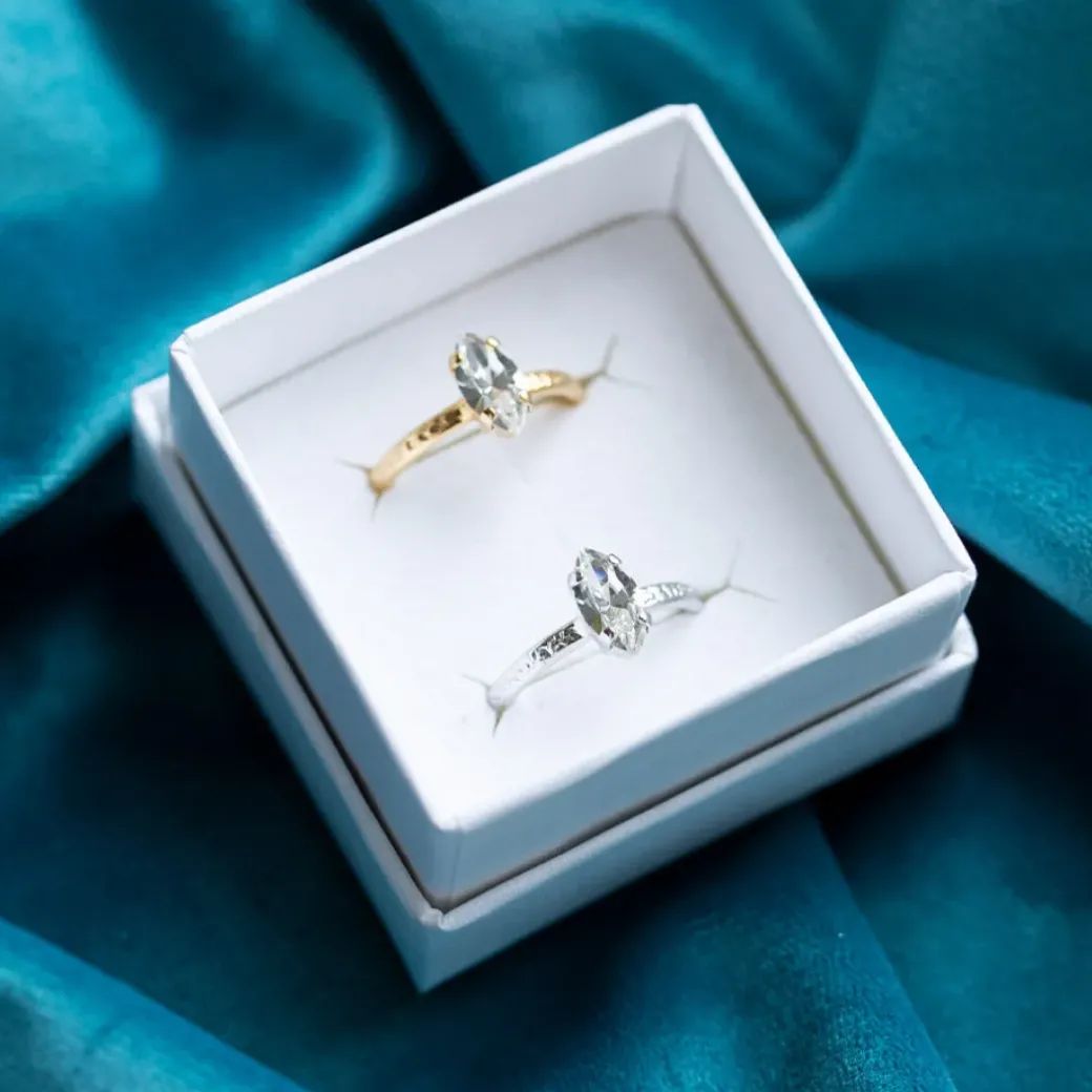 Petite Navette Ring/Crystal